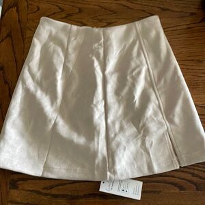 NWT CUPSHE beige mini skirt size XS